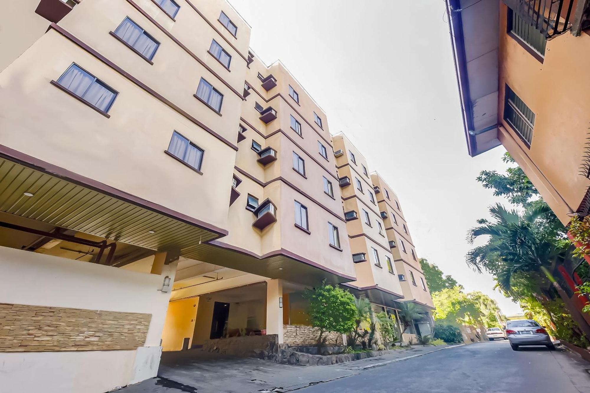 Cote D' Azure Hotel Las Pinas Exterior photo